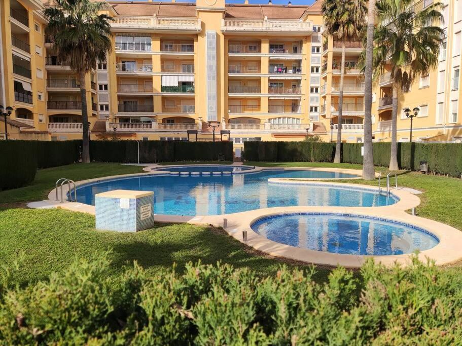 Con Piscina Y Vistas A La Montana Appartement